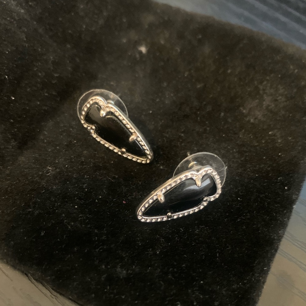 Kendra Scott black silver stud earrings